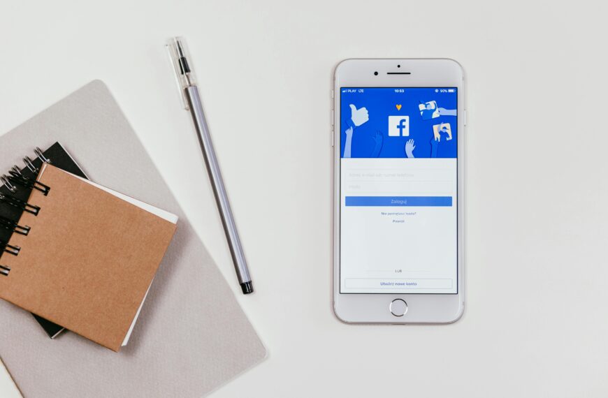 「Facebook廣告投放全攻略：從受眾設定到素材設計」
